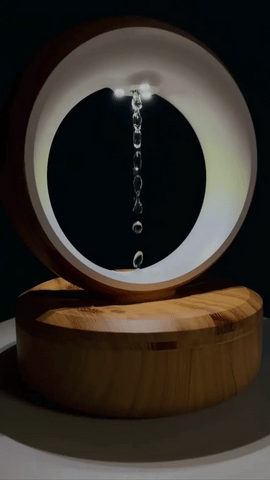Anti-Gravity Humidifier