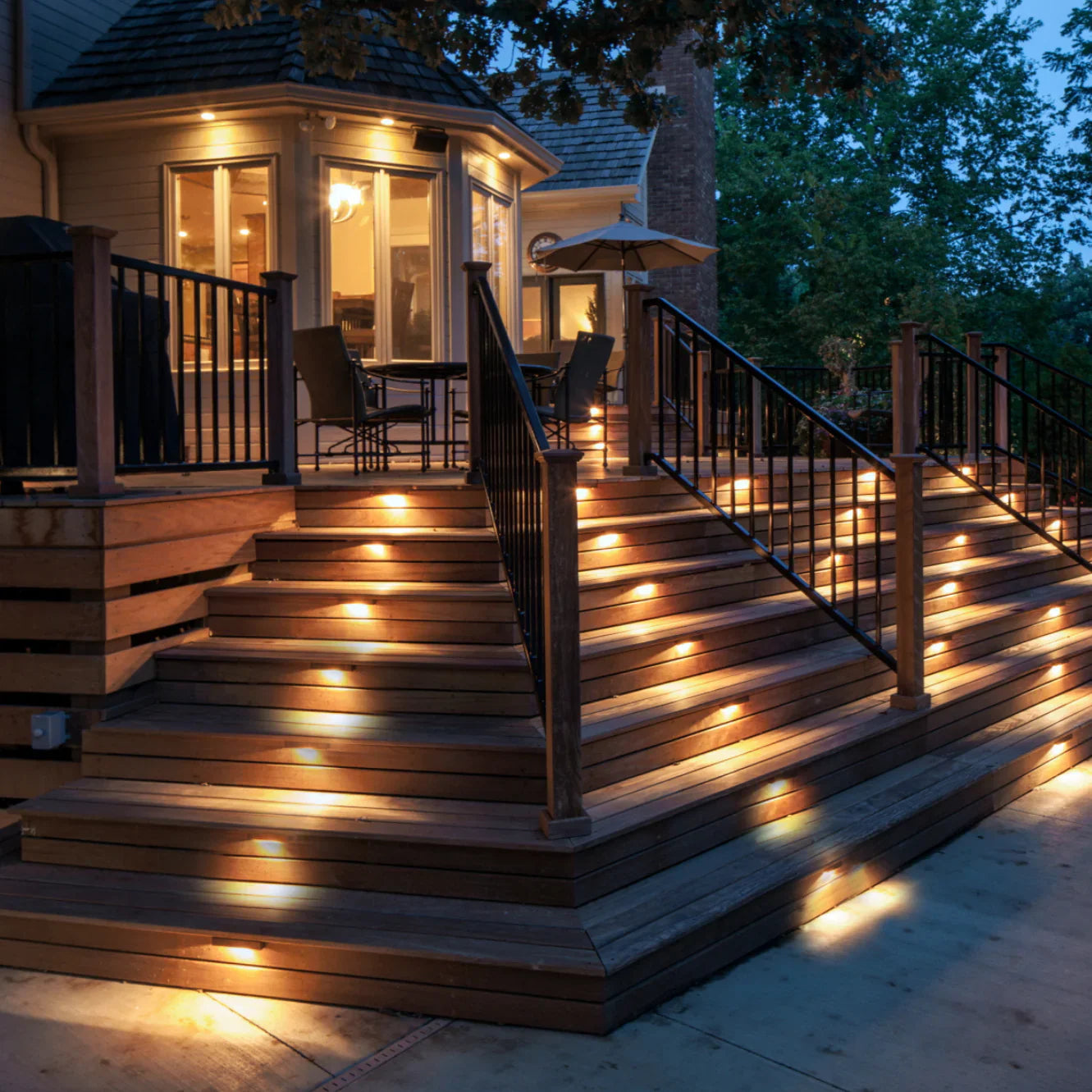 Tiveario Home™ Solar Step Lights (10pcs)