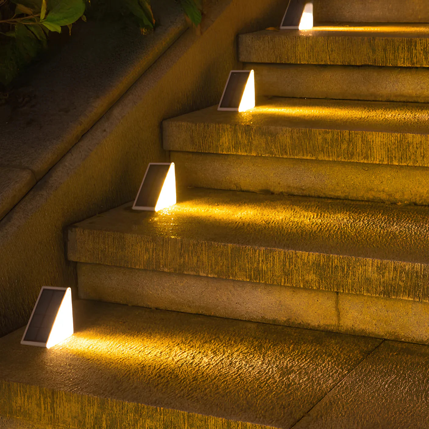 Solar Powered Stair Lights (Set of 6)