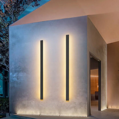 Linear Outdoor Sconce