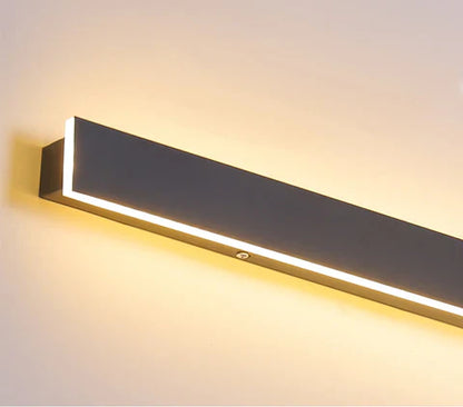 Linear Outdoor Sconce